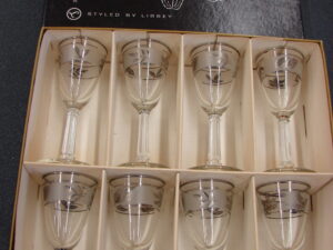 Set/8 Cordial Set in Box MCM Vintage Libbey Silver Leaf Frosted Barware Foliage