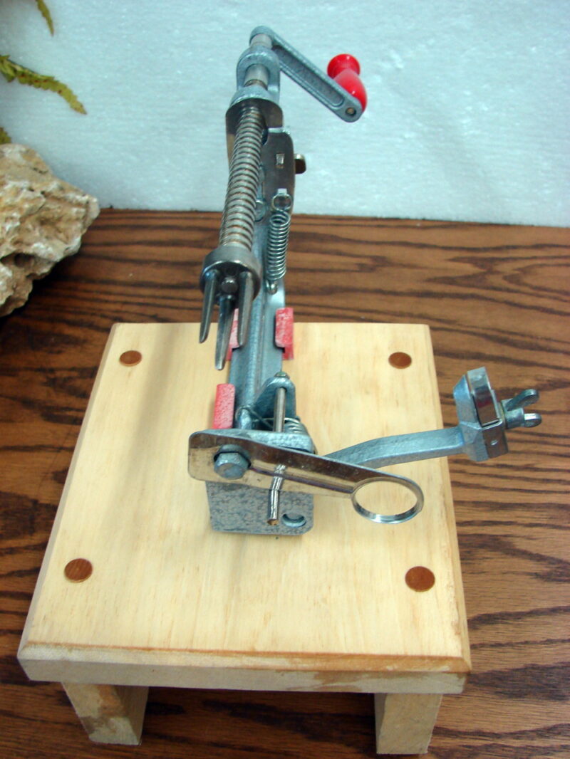The Pampered Chef Apple Peeler Corer with Wood Stand, Moose-R-Us.Com Log Cabin Decor