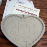 Set/5 The Pampered Chef Stoneware Cookie Mold Gardens Farm Bear - Image 5