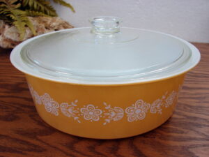 Vintage PYREX Butterfly Gold #664 Big Bertha  4 Quart Round Casserole w/ Lid