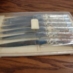 Vintage Set/6 Briddel Carvel Hall Silver Overlay Steak Knives in Box - Image 2