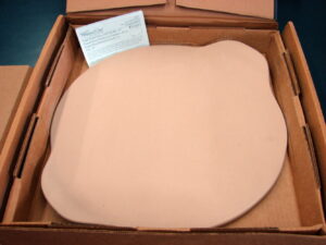 The Pampered Chef New 15" Large Round Stoneware w/Handles Pizza Stone #1371