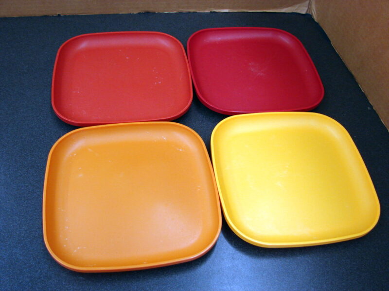 Vintage Set/4 Tupperware Square Lunch Plates Autumn Harvest Color, Moose-R-Us.Com Antiques Collectibles Log Cabin Decor