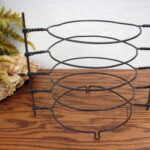Antique Primitive Twisted Wire Pie Cooling Rack Farmhouse w/ Vintage Pie Tins