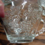 Vintage Anchor Hocking 1960's Grape Cluster Punch Bowl 12 Cups - Image 3
