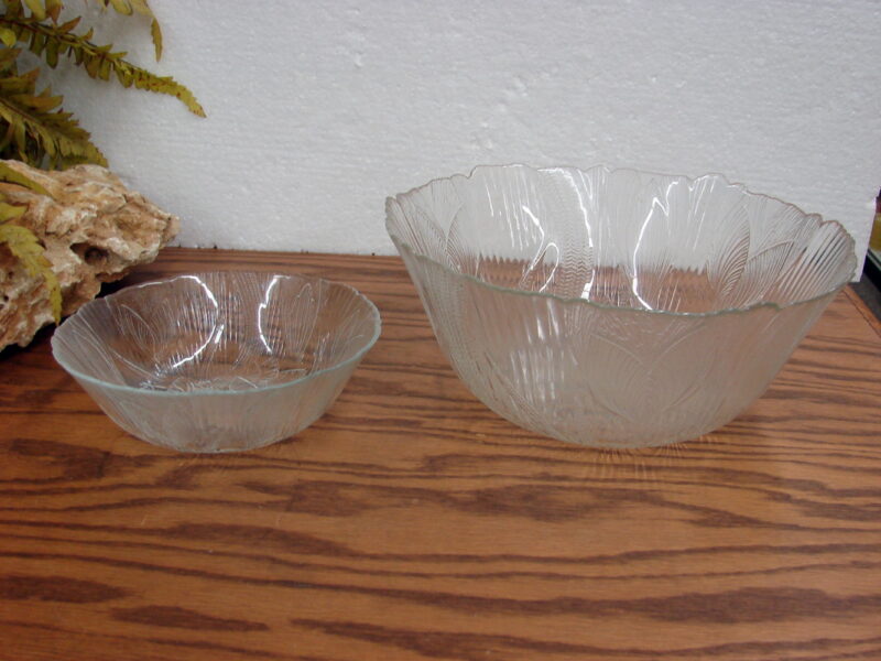 Vintage Set/4 Arcoroc France Canterbury Crocus Salad Soup Cereal Bowl, Moose-R-Us.Com Log Cabin Decor