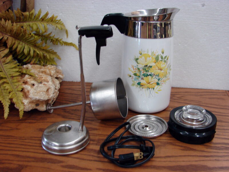 Vintage Corning Ware French Spring Electric Coffee Percolator 10 Cup CorningWare, Moose-R-Us.Com Antiques Collectibles Log Cabin Decor