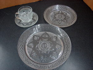 Vintage 24 pc Cris D’Arques Durand Luminarc Glass Dinnerware French Lace