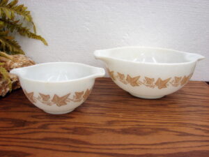 Set/2 Vintage PYREX #441 and #443 Sandalwood Cinderella Nesting Mixing Bowls