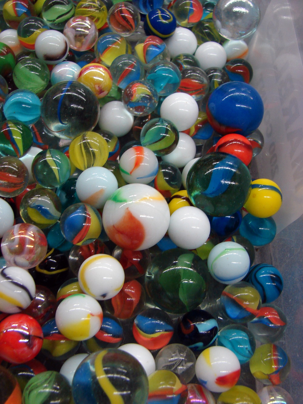 Huge Lot 500 + Vintage Marbles Various Types Sizes Cat Eyes Akro etc