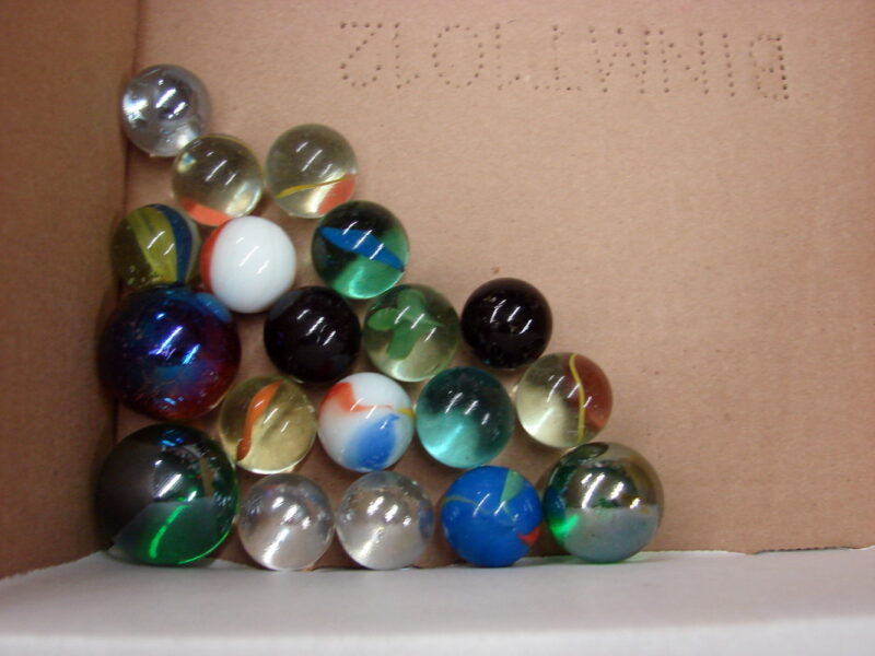 Huge Lot 500 + Vintage Marbles Various Types Sizes Cat Eyes Akro etc - Image 9