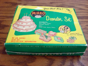 Vintage Original Mirro Decorator Set in Original Box Complete Cake Cookies Decorating