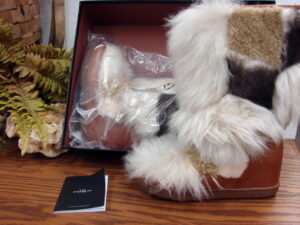 Womens Brand New Coach Morton Calf Real Sheepskin Fur Boots Leather Trim Sz 7