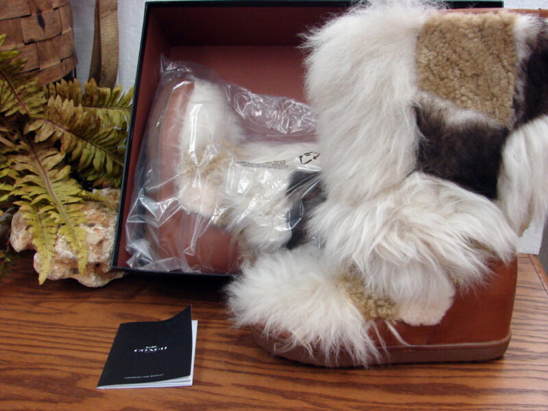 Womens Brand New Coach Morton Calf Real Sheepskin Fur Boots Leather Trim Sz 7, Moose-R-Us.Com Antiques Collectibles Log Cabin Decor