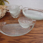 Vintage Hazel Atlas Icelandic Textured Snack Set Tray Plate and Mugs Set/4 - Image 2