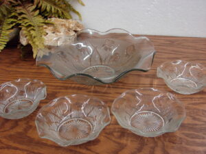 Vintage Jeanette Glass Fruit Design Punch Bowl w/ 21 Cups, Moose-R-Us.Com Log Cabin Decor