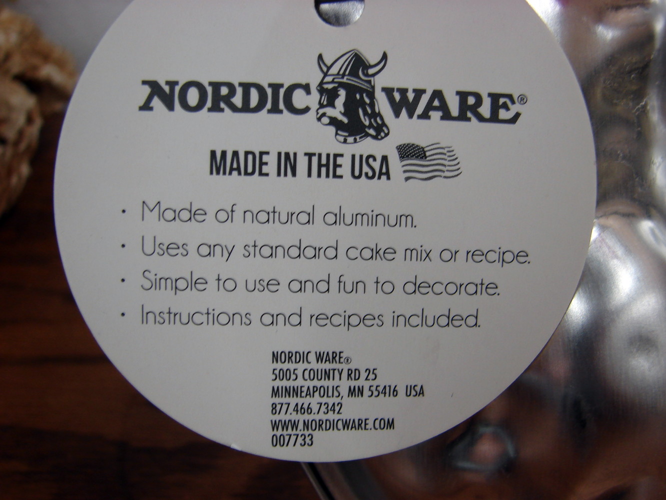 Brand New Vintage Aluminum Nordic Ware 2 Part Lamb Sheep Mold w/ Hang Tag - Image 2