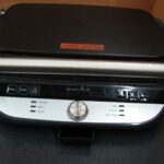 Pampered Chef Deluxe Electric Grill and Griddle Model 100348 3 Sets Plates