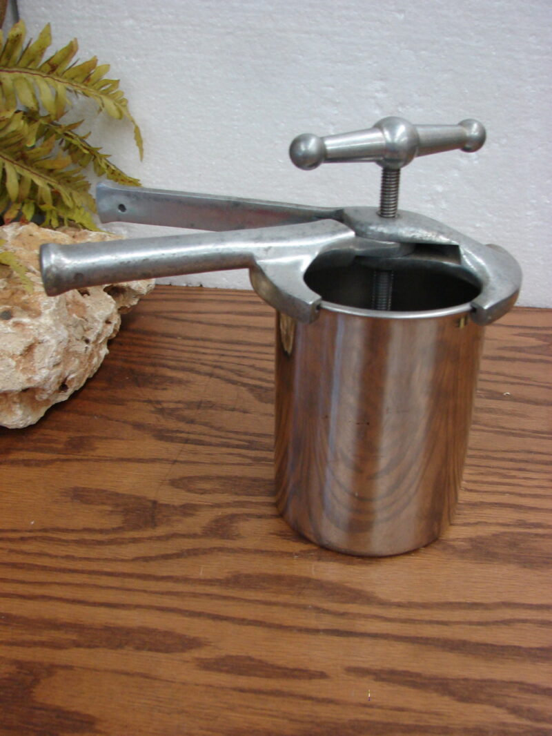 Vintage Mid Century Polar Stainless Steel Pexton Press Laboratory Fruit Vegetables, Moose-R-Us.Com Antiques Collectibles Log Cabin Decor