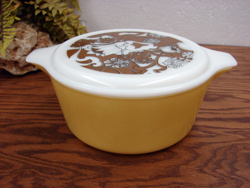 Vintage PYREX Nouveau Floral Yellow Promo #475 Cinderella Round Casserole, Moose-R-Us.Com Antiques Collectibles Log Cabin Decor