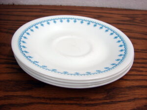 Set/8 Corning Ware Corelle Snowflake Garland Saucers