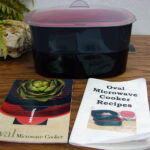 Tupperware Oval Microwave Steamer Cooker 6 Pc w/ Recipe Instruction Book