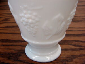 Vintage White Milk Glass Grape Keen Industries Vase Cup Footed