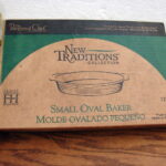 Pampered Chef 1334 Small Oval Baker Cranberry Stoneware w/ Box - Image 2