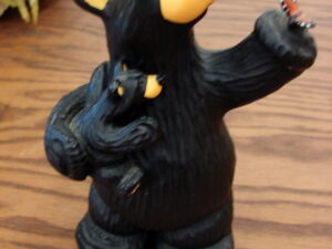 Retired Big Sky Carvers Bearfoots Bears Jeff Fleming Monarch Butterfly Visit