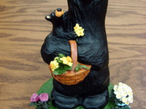 Retired Big Sky Carvers Bearfoots Bears Jeff Fleming Flower Child