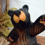 Big Sky Carvers Jeff Fleming Bearfoots Bear Wood Carved Bear OOAK Signed Waving - Image 2