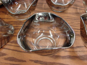 Vintage Dorothy Thorpe Silver Fade Serving Chip Fruit Salad Nut Triangle Set