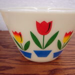 Vintage Fire King Ivory Tulip 6 1/2" Nesting Mixing Bowl Splash Proof
