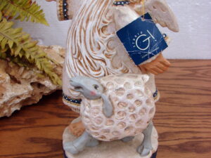 Retired David Frykman Collection Coyne's Music Box Amazing Grace All that Glitters