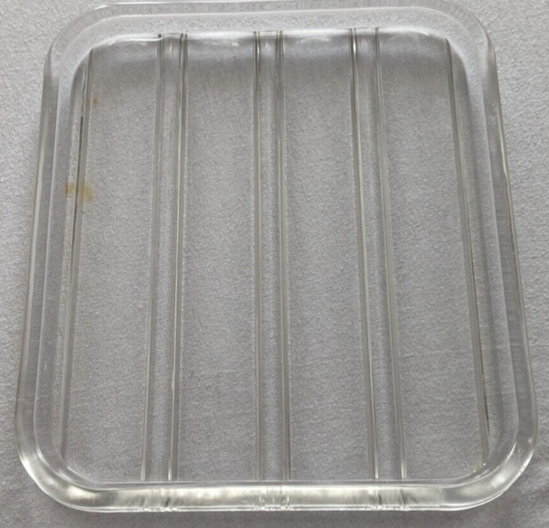 Set/2 Matching Vintage Glass Refrigerator Tray Parts Ribbed 8 x 9&#8243;, Moose-R-Us.Com Log Cabin Decor