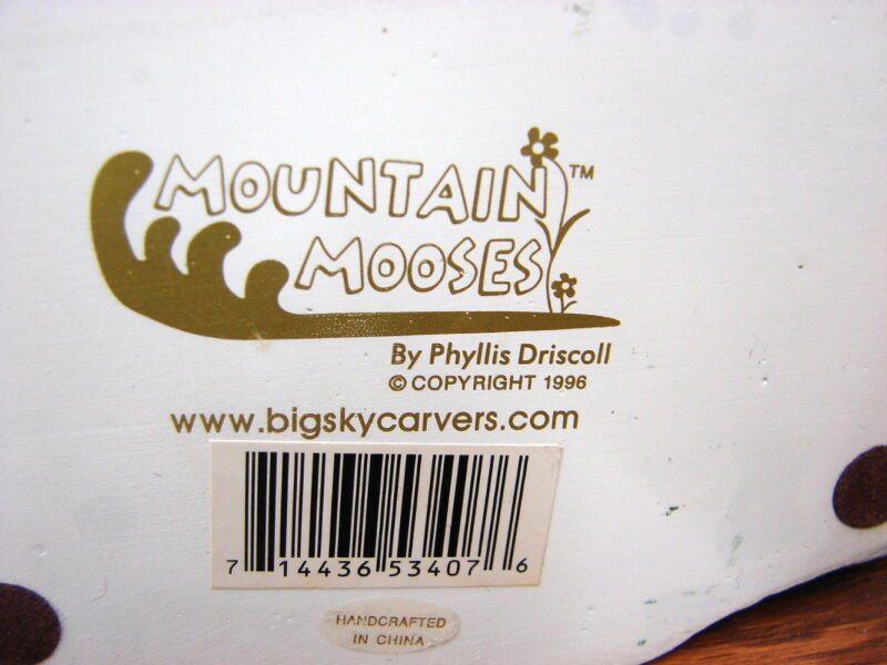 Retired Big Sky Carvers Mountain Mooses Phyllis Driscoll Moose Christmas Choir, Moose-R-Us.Com Log Cabin Decor