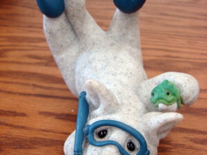 Retired Second Nature Design Quarry Critters Cousin Catcher Snorkeling Cat 2004