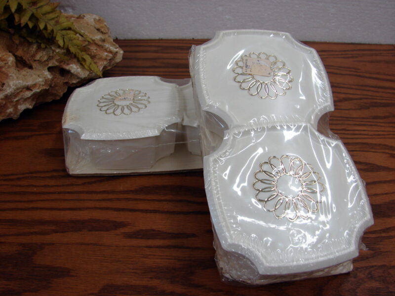 Vintage Retro 1970&#8217;s Plastic Vanity Covered Plastic Containers Set/4 Brand New, Moose-R-Us.Com Antiques Collectibles Log Cabin Decor