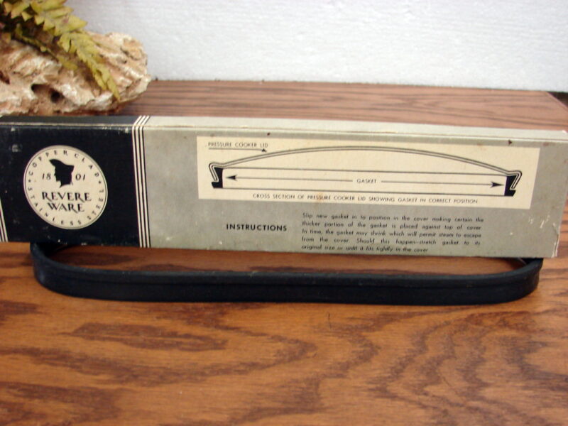 Vintage Revere Ware Pressure Cooker Gasket #600 Original Box BRAND NEW, Moose-R-Us.Com Antiques Collectibles Log Cabin Decor