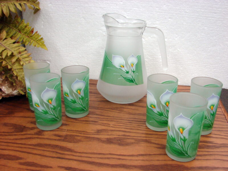 Vintage 7 Piece Frosted Juice Glass Set With Cala Lilies