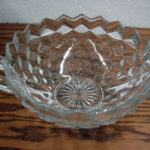 Vintage Cubist Fostoria American Clear Cubist Round Display Bowl Large Handles - Image 2