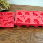 Set of 5 Molds Makes 47 Jello Jigglers Christmas Patterns - Image 2