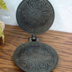 JØTUL Cast Iron Krumkake No 6 Pizzelle Cookie Press Jotul Norway Waffle Iron