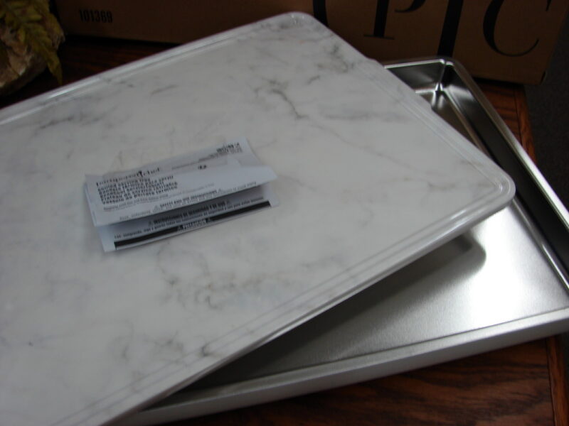 The Pampered Chef Brand New Chilled Serving Tray #101369, Moose-R-Us.Com Log Cabin Decor