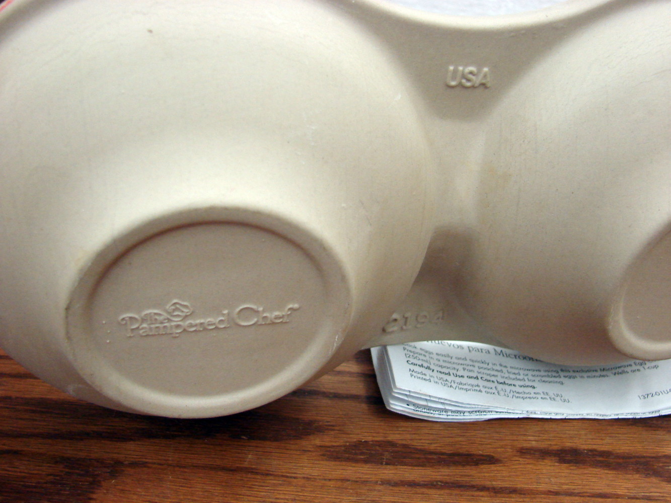 Like New Pampered Chef Microwave Stoneware Egg Cooker #1372 - Image 2