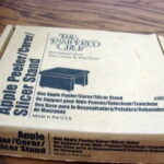 The Pampered Chef Apple Peeler Corer Two Rods and Wooden Stand - Image 4