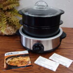The Pampered Chef Rockcrok Dutch Oven Slow Cooker Base 2.5 Qt 4 Qt & Glass Lid