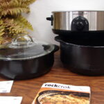 The Pampered Chef Rockcrok Dutch Oven Slow Cooker Base 2.5 Qt 4 Qt & Glass Lid - Image 2