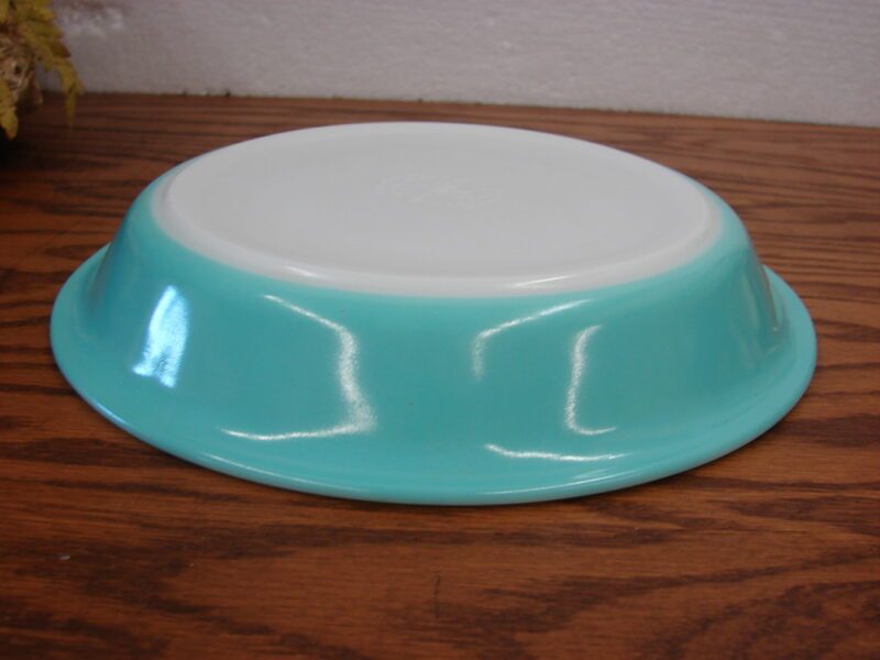 Vintage PYREX Baby Blue Turquoise Deep Dish Pie Plate #209, Moose-R-Us.Com Log Cabin Decor