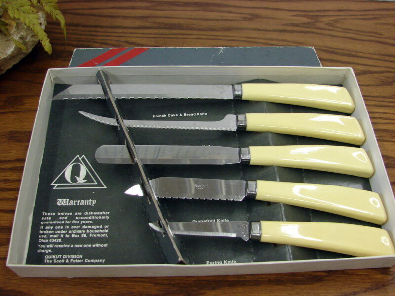 Vintage Quikut 5 Pc Knife Set Bakelite Handles Original Box, Moose-R-Us.Com Log Cabin Decor